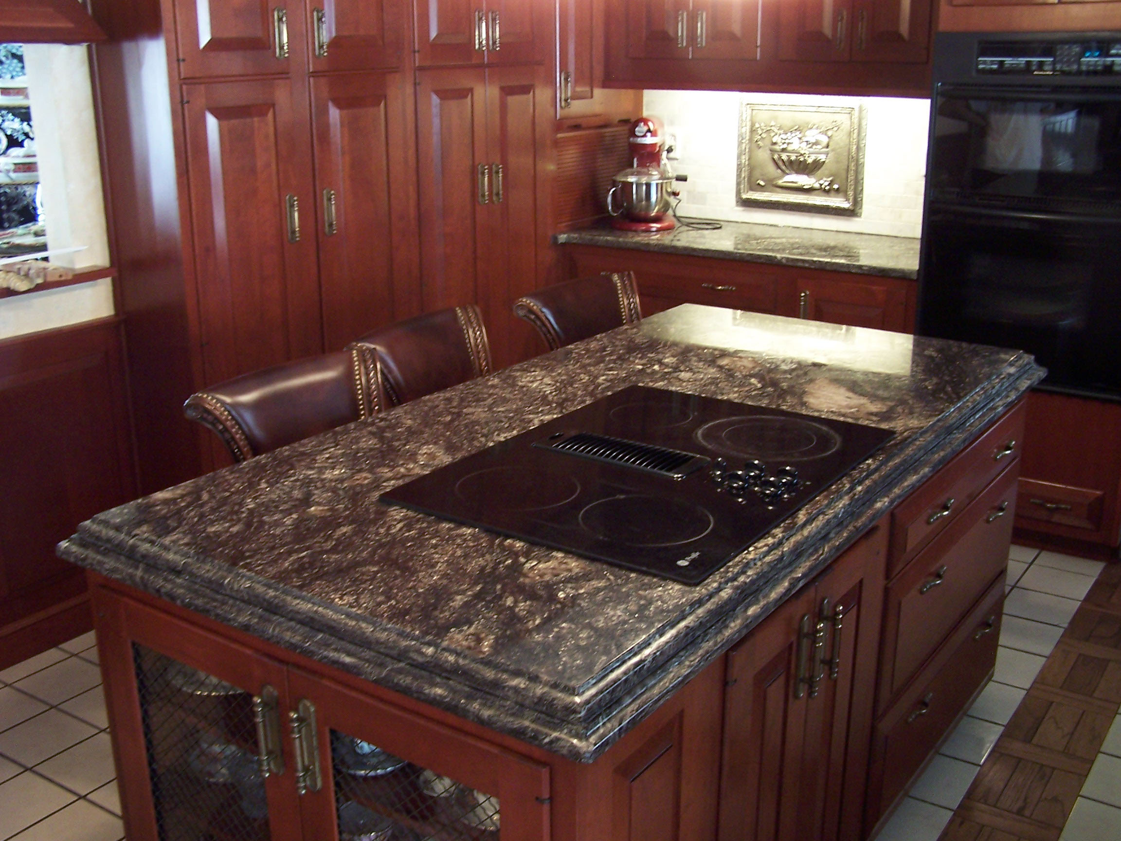 Maryville Marble and Granite Knoxville CounterTops Kitchen Bathroom Quartz